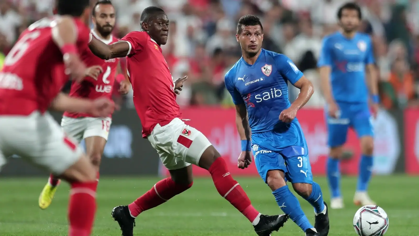 بعد قليل .. القنوات الناقلة لمباراة الأهلي وسموحة اليوم في الدوري والتشكيل المتوقع