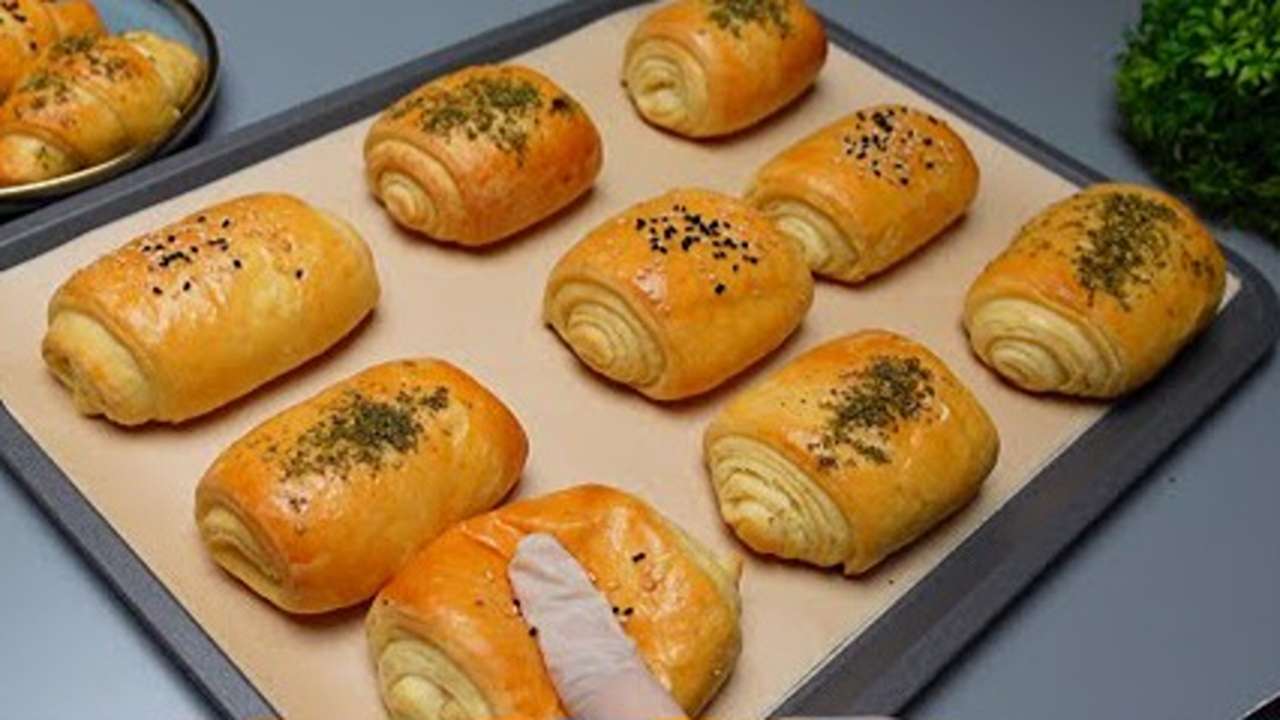 الباتيه الهش الاقتصادي... اعمليه ببيضة واحدة للافطار اليومي مع كوب الشاي 6 الباتيه الهش الاقتصادي… اعمليه ببيضة واحدة للافطار اليومي مع كوب الشاي