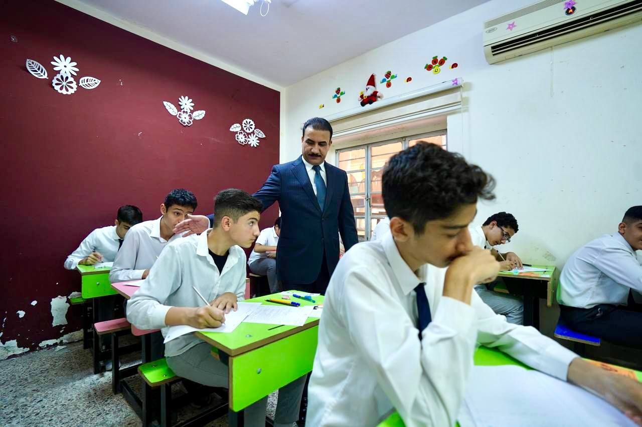 الاستعلام عن نتائج الثالث متوسط الدور الأول 2025 العراق عبر نتائجنا