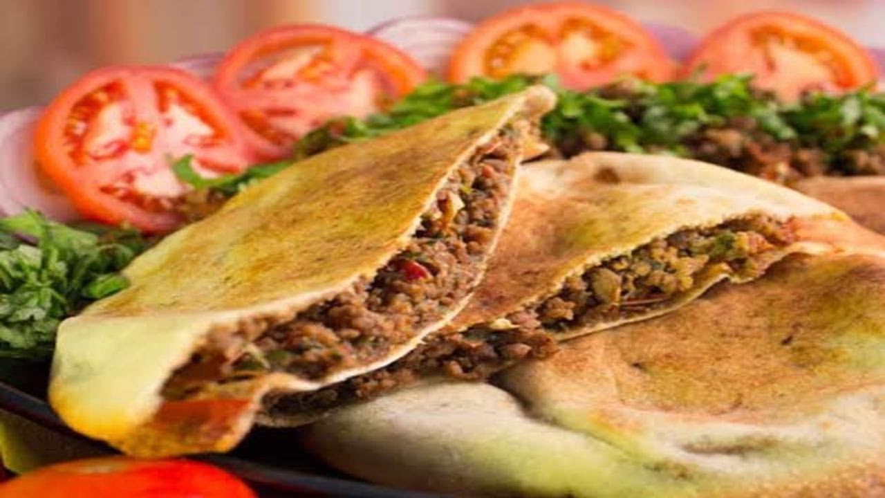طريقة عمل الحواوشي بحشوة اللحمه وسر التتبيلة اللذيذ بأسهل واسرع خطوات