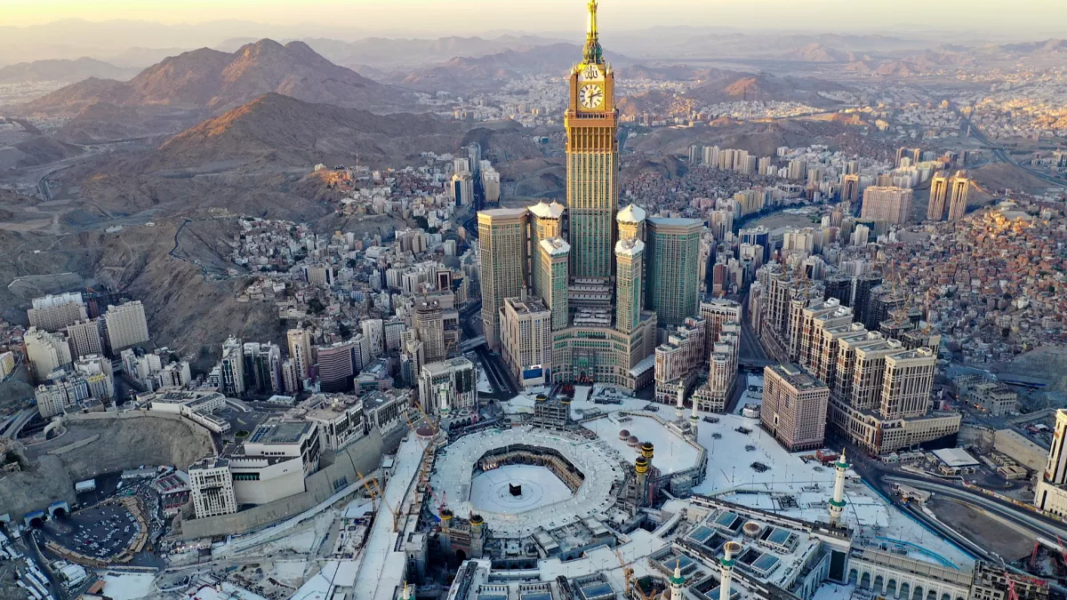 أصوات من الجنة.. جدول أئمة الحرم المكي هذا الأسبوع 2 أصوات من الجنة.. جدول أئمة الحرم المكي هذا الأسبوع