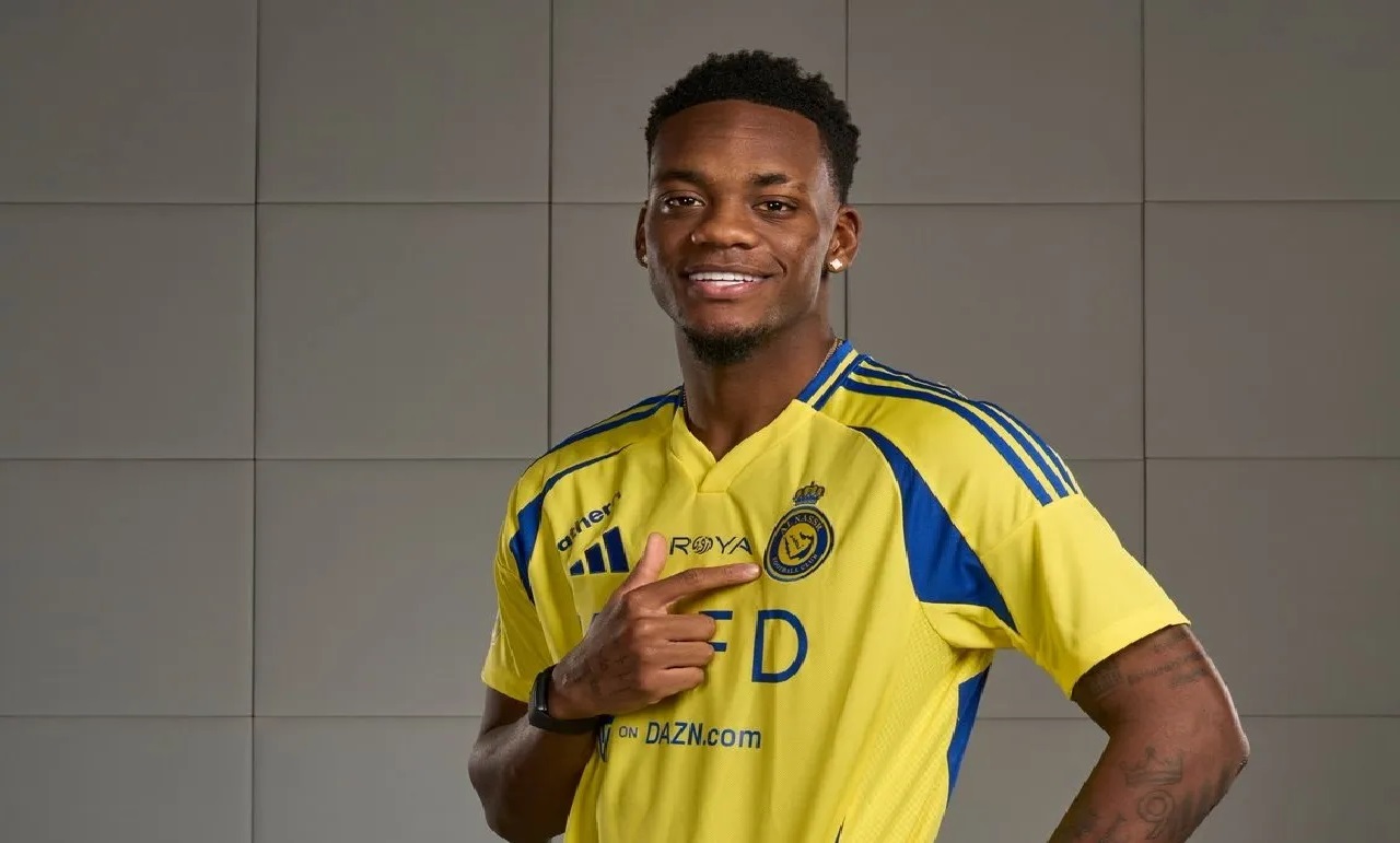 السيرة الذاتي للكولومبي “جون دوران” لاعب النصر السعودي الجديد.. الرقم الأغلى 9 يعود لقميص النصر مجددًا ما فيه وقت