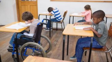 حقيقة إعفاء الطلاب ذوي الإعاقة من الاختبارات المركزية 2025
