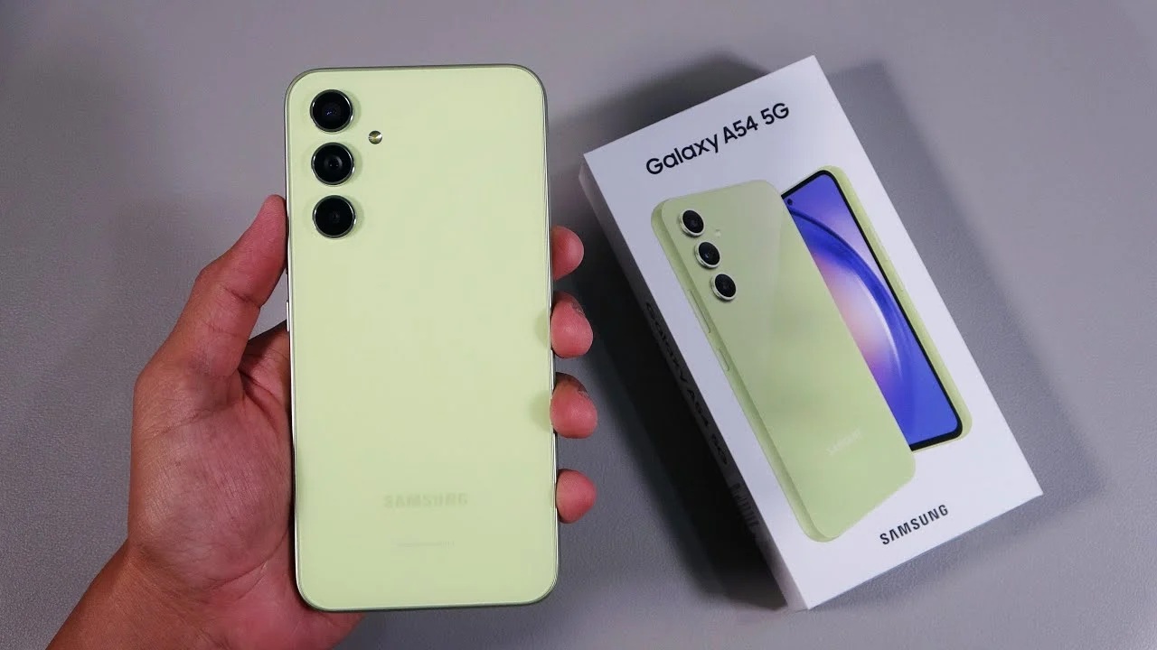 القوة الخارقة والأداء الاحترافي بين يديك.. أكتشف هاتف Samsung Galaxy A34 5G الرائد في فئة A بكاميرا وبطارية عملاقة