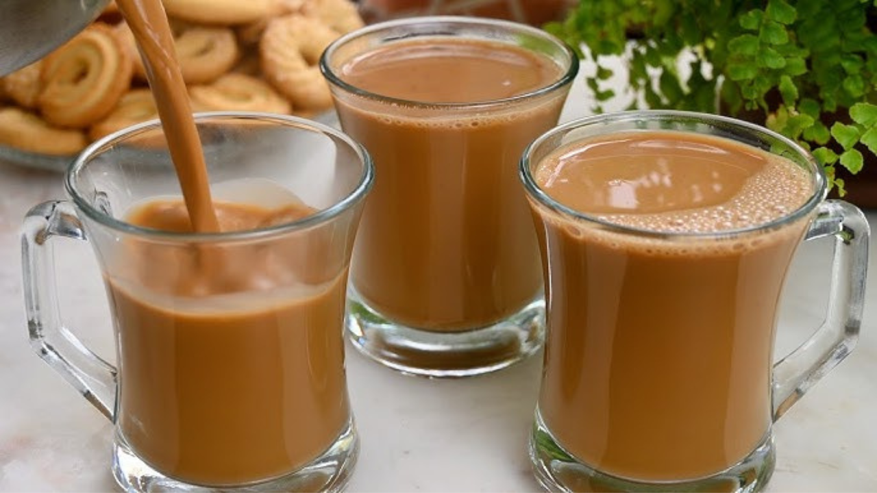 طريقة عمل شاي العدني الخليجي علي اصوله لافطار فندقي مميز او للتدفئة الليلالي البارده