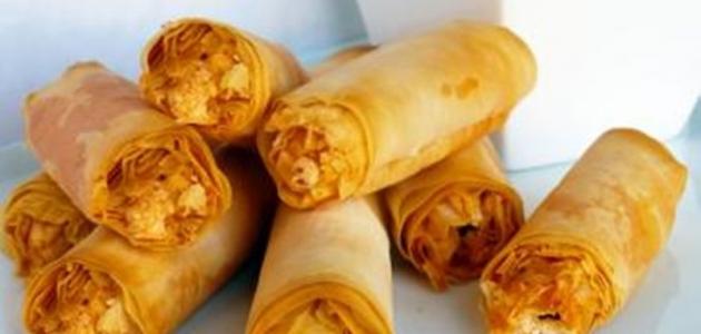 طريقة عمل أصابع الجلاش بالجبنة والمكسرات 2 طريقة عمل أصابع الجلاش بالجبنة والمكسرات
