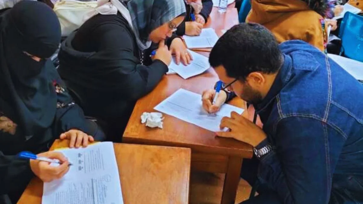 أبواب التقديم مفتوحة لفترة محدودة ..  خطوات التسجيل في مسابقة التربية والتعليم خطة تعيين أكثر من 100 ألف معلم مساعد