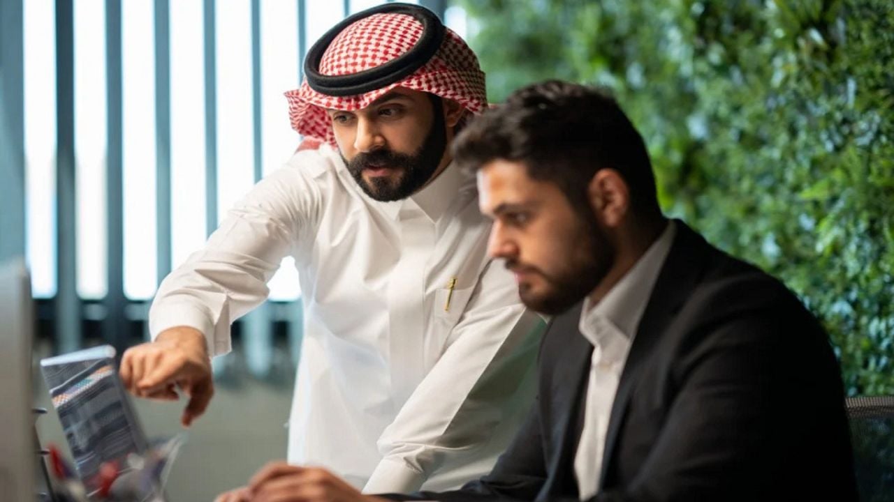 بالتزامن مع شهر الرحمة الجوازات السعودية تمنح الوافدين حرية غير مسبوقة وشروط جديدة لنظام الكفالة لهذه الحالات
