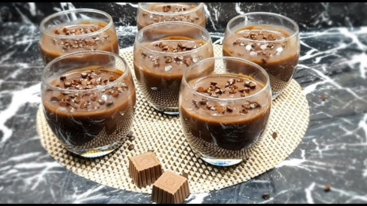 بقوام مثالي وطعم لا يقاوم اعملي الدانيت بالشوكولاتة والكراميل في البيت زي الجاهز بدون مواد حافظة
