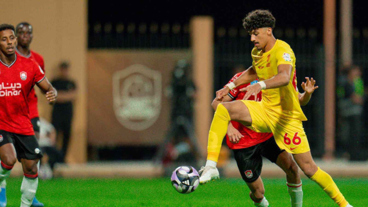 معلق مباراة القادسية والرائد اليوم.. الجولة 19 دوري روشن السعودي