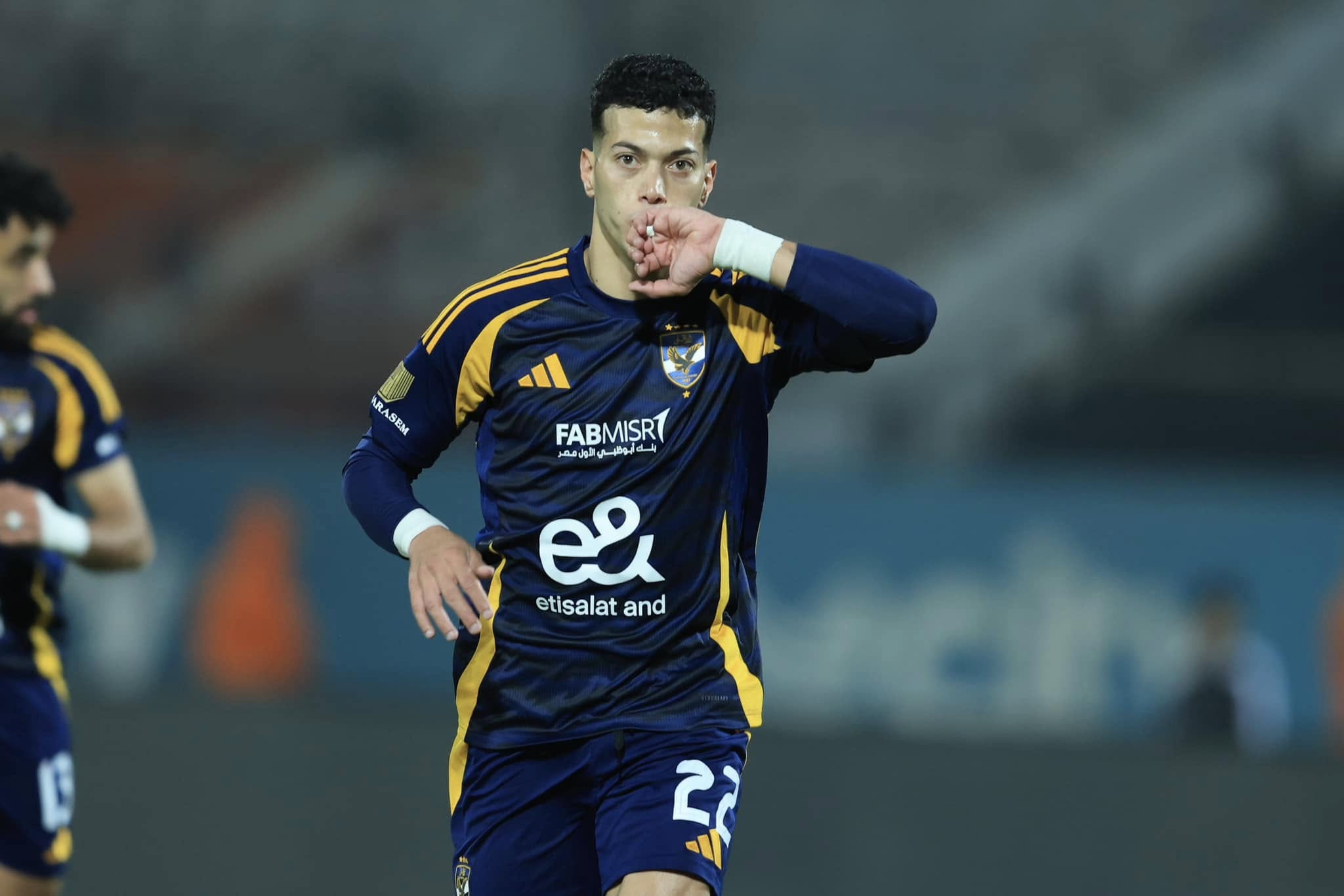قائد سويسرا السابق: الأهلي يهمين عربيًا.. أمام عاشور أفضل لاعب 5 قائد سويسرا السابق: الأهلي يهمين عربيًا.. أمام عاشور أفضل لاعب