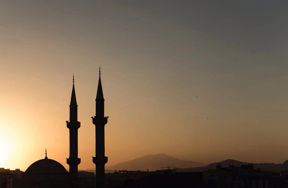 موعد آذان المغرب اليوم الأربعاء 12 فبراير 2025 في القاهرة والمحافظات 2 موعد آذان المغرب اليوم الأربعاء 12 فبراير 2025 في القاهرة والمحافظات