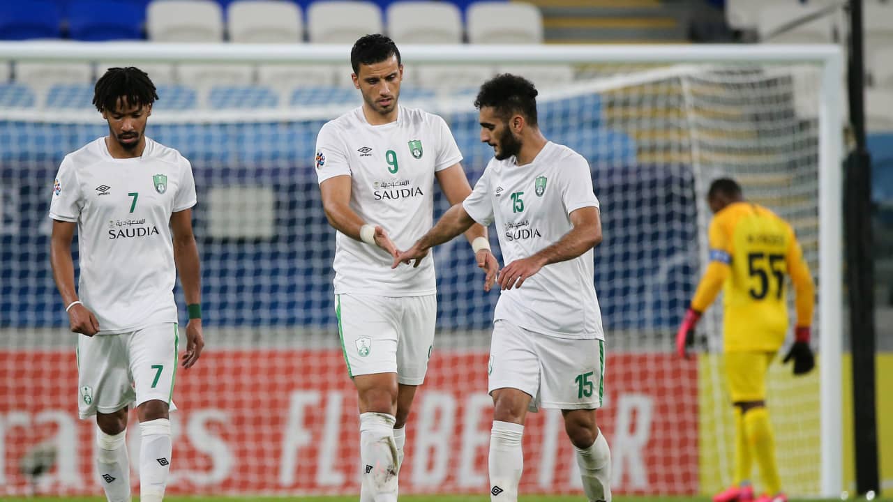 عمر السومة يشيد بحمدالله ويتحدث عن سباق الهداف التاريخي للدوري السعودي