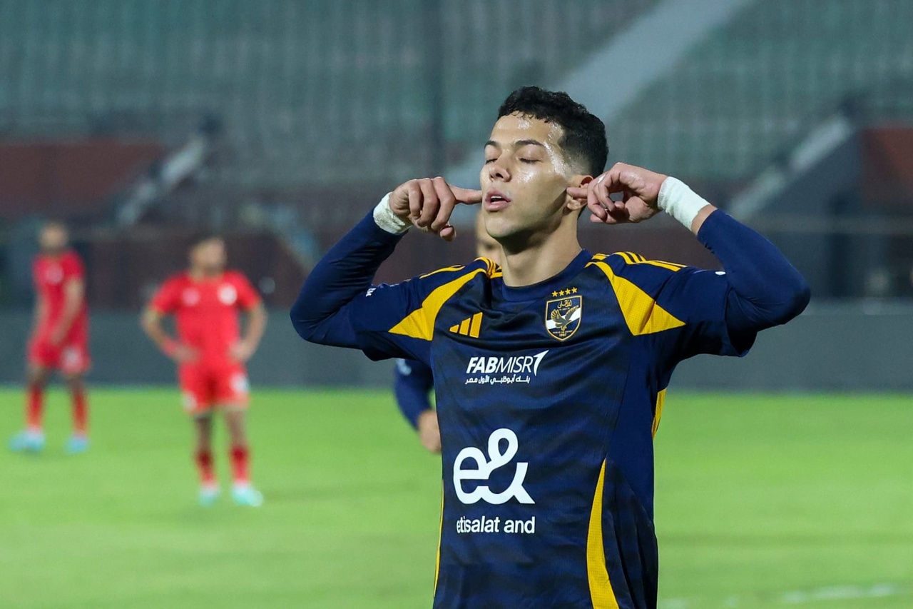 تطورات إصابة إمام عاشور.. هل يُشارك مع الأهلي في مباراة الزمالك؟ 6 تطورات إصابة إمام عاشور.. هل يُشارك مع الأهلي في مباراة الزمالك؟