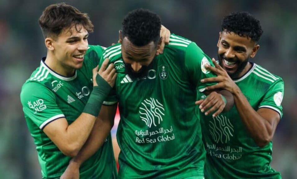 تشكيلة الأهلي أمام القادسية اليوم في الجولة الـ 22 من الدوري السعودي للمحترفين 2025 والقنوات الناقلة واسم المعلق