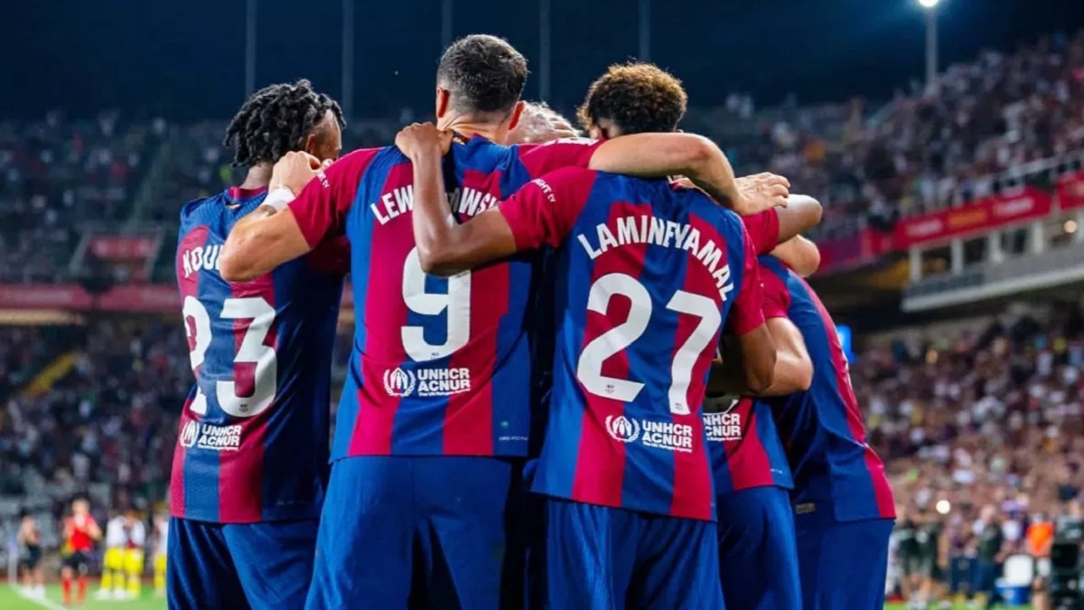 نتيجة واحدة تضع برشلونة في صدارة ترتيب الدوري الإسباني في مباراة الجولة 24 ضد رايو فاييكانو 5 نتيجة واحدة تضع برشلونة في صدارة ترتيب الدوري الإسباني في مباراة الجولة 24 ضد رايو فاييكانو
