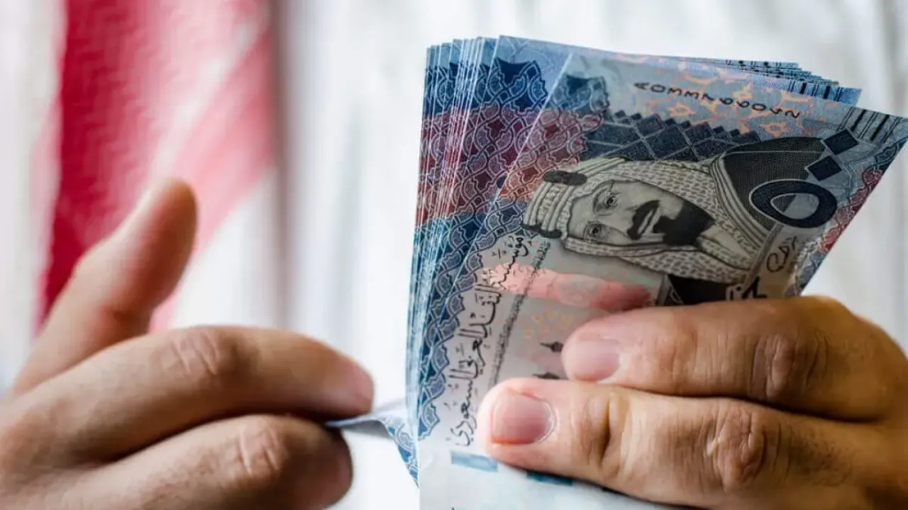 بمرسوم ملكي صرف منحة لمستفيدي الضمان الاجتماعي هذا الأسبوع 1446 وش حقيقة الخبر؟.. وزارة الموارد توضح 2 بمرسوم ملكي صرف منحة لمستفيدي الضمان الاجتماعي هذا الأسبوع 1446 وش حقيقة الخبر؟.. وزارة الموارد توضح