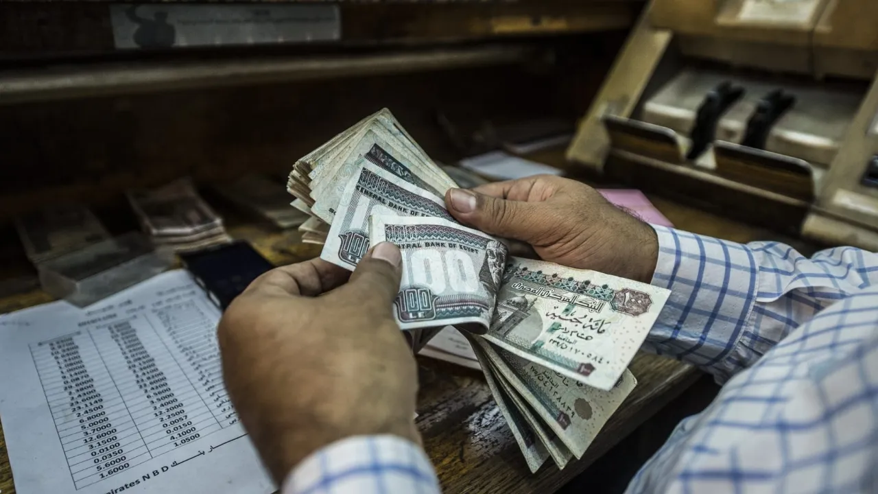 موعد صرف مرتبات شهر فبراير 2025 وحقيقة الزيادة الجديدة 5 موعد صرف مرتبات شهر فبراير 2025 وحقيقة الزيادة الجديدة