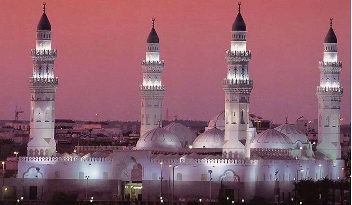 موعد أذان العشاء وصلاة التراويح اليوم 28 فبراير في المملكة العربية السعودية
