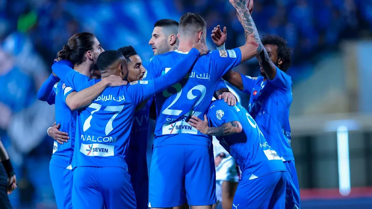 ما هي القنوات الناقلة لمباراة الهلال وبرسبوليس في دوري أبطال آسيا للنخبة 2024-2025؟