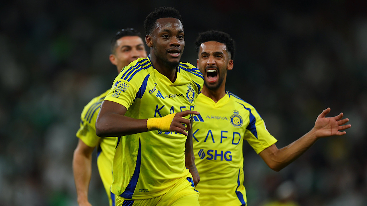 معلقين مباراة النصر وبرسبوليس اليوم في دوري أبطال آسيا للنخبة 2024-2025