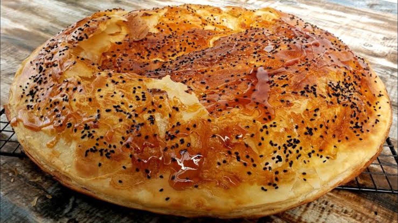 بدون تكلفة عالية.. طريقة عمل حلوى بنت الصحن اليمنية اللذيذة في البيت 