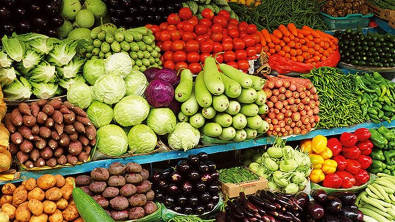 "بكام البطاطس النهاردة؟".. أسعار الخضروات والفاكهة في سوق العبور اليوم الثلاثاء 18/2/2025 5 “بكام البطاطس النهاردة؟”.. أسعار الخضروات والفاكهة في سوق العبور اليوم الثلاثاء 18/2/2025