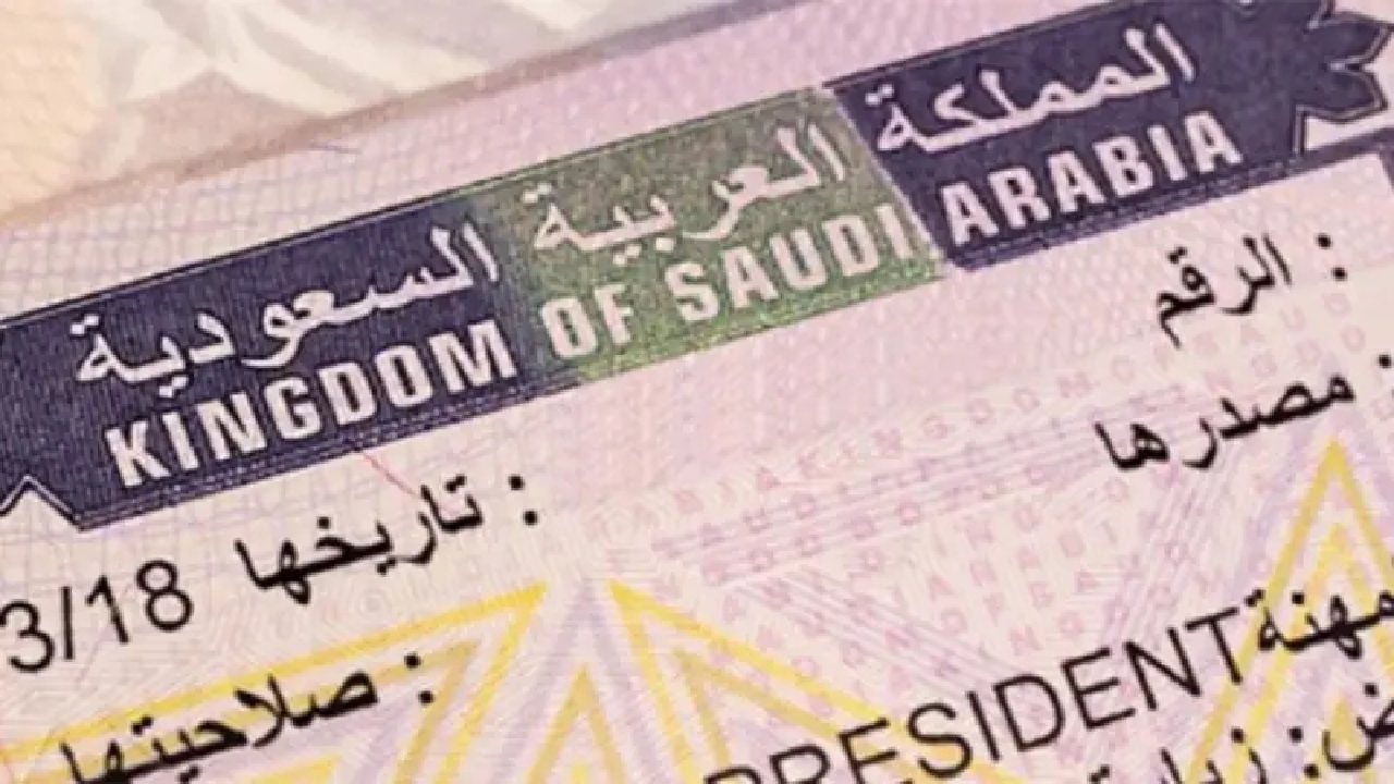 قرارات جديدة من وزارة الخارجية السعودية بإيقاف الزيارة العائلية بالمملكة 2025 والفئات المتأثرة بالقرار 5 قرارات جديدة من وزارة الخارجية السعودية بإيقاف الزيارة العائلية بالمملكة 2025 والفئات المتأثرة بالقرار