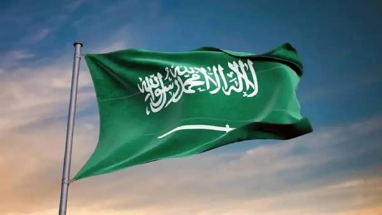 ملابس خضراء وأغاني وأعلام.. كيف تحتفل السعودية بيوم العلم؟ 5 ملابس خضراء وأغاني وأعلام.. كيف تحتفل السعودية بيوم العلم؟