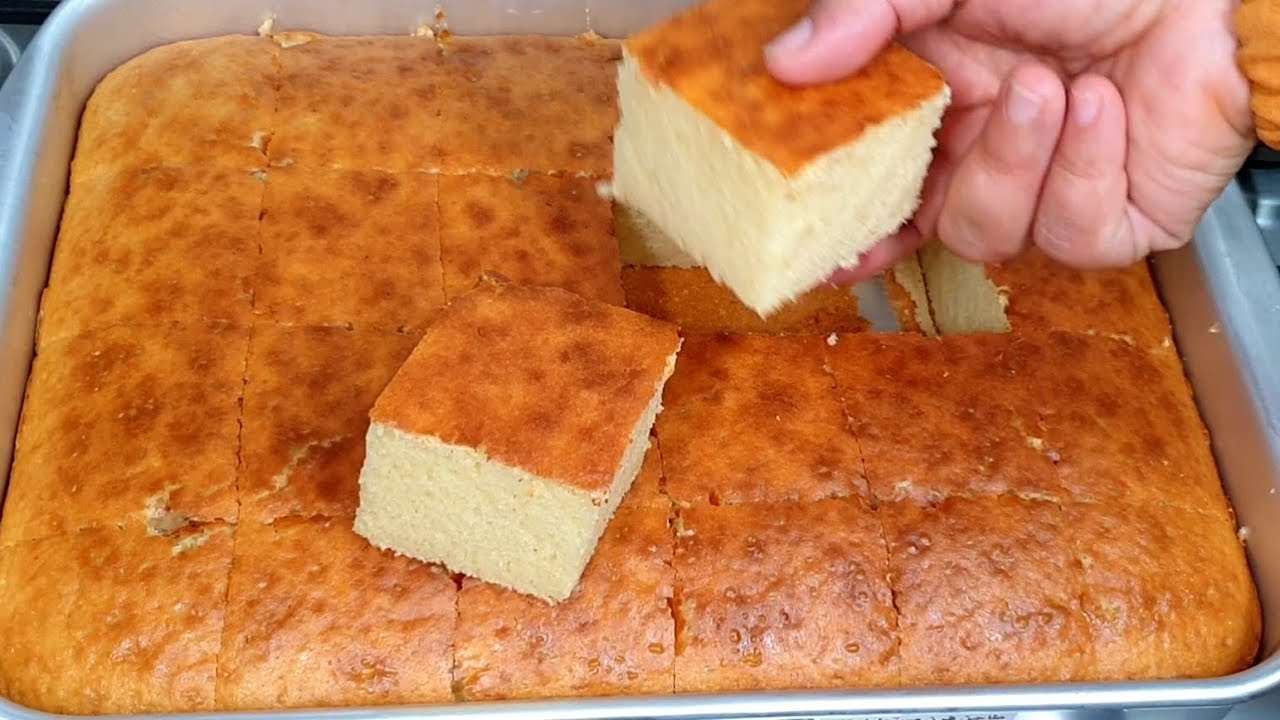بطعم خرافي.. مكونات وطريقة عمل الكيكة اليومية الهشة في المنزل في ظرف دقايق