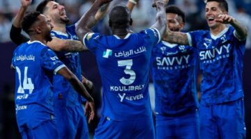 الهلال 4