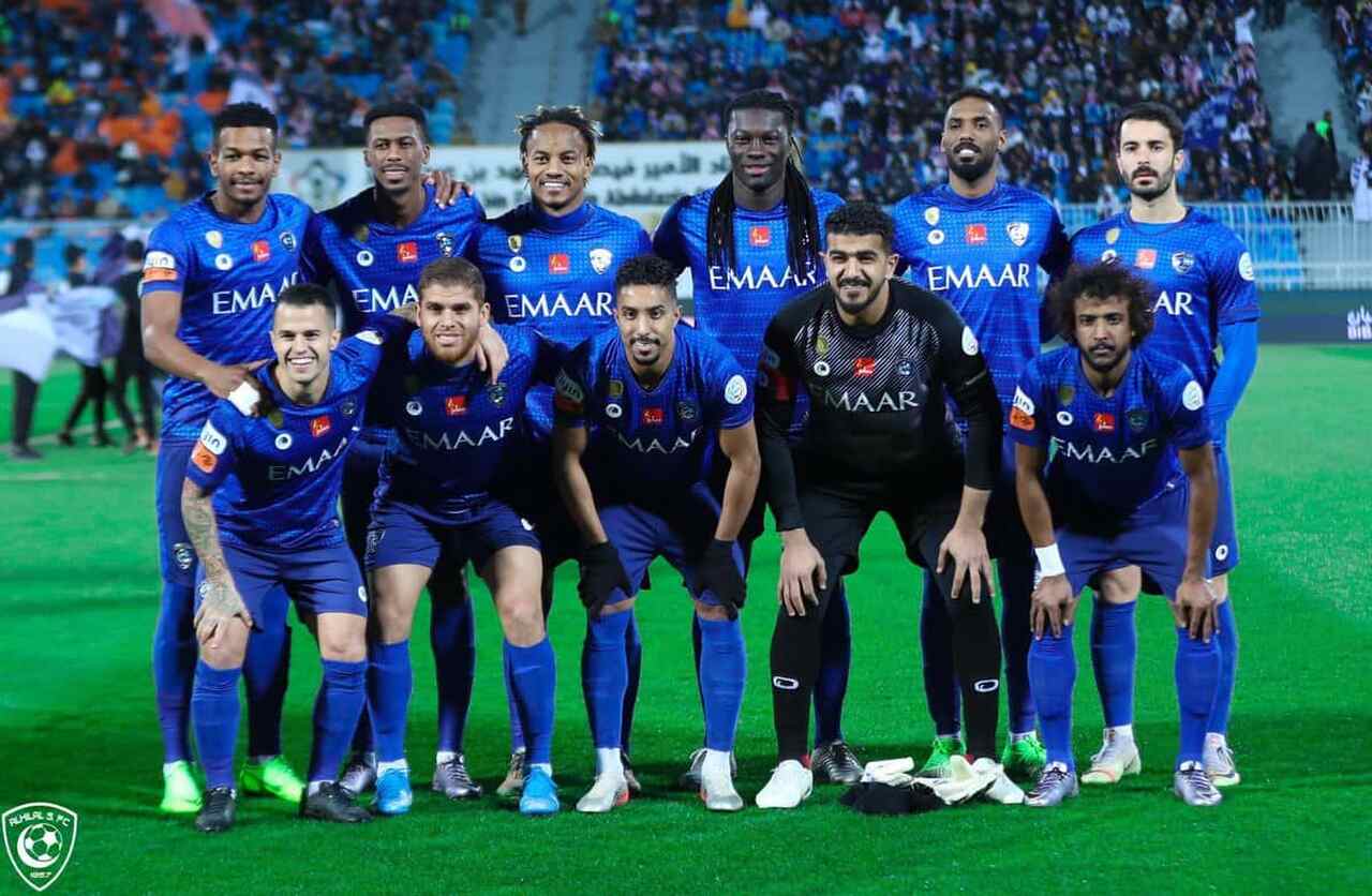 عبدالله فلاته يرد على حديث تتويج الهلال بدوري 2022