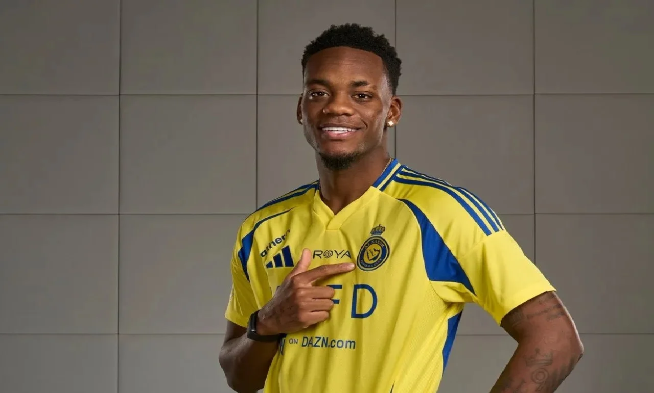 النصر السعودي يعلن رسميًا عن التعاقد مع المهاجم الكولومبي جون دوران