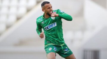حقيقة تراجع الزمالك عن التعاقد مع الحسن كروما ونوفل الزرهوني