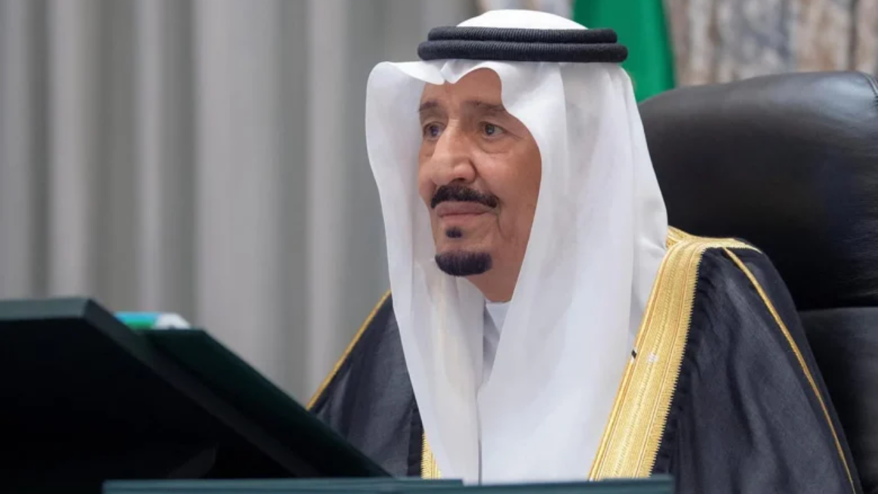 بأمر ملكي إيداع 3000 ريال مكرمة ملكية لشهر رمضان للمتقاعدين 1446.. وزارة الموارد البشرية تكشف الحقيقة لتنهي الشائعات 2 بأمر ملكي إيداع 3000 ريال مكرمة ملكية لشهر رمضان للمتقاعدين 1446.. وزارة الموارد البشرية تكشف الحقيقة لتنهي الشائعات
