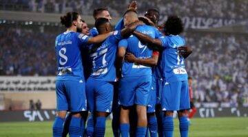 خيسوس يُعاقب لاعبي الهلال بعد الإقصاء الآسيوي 14