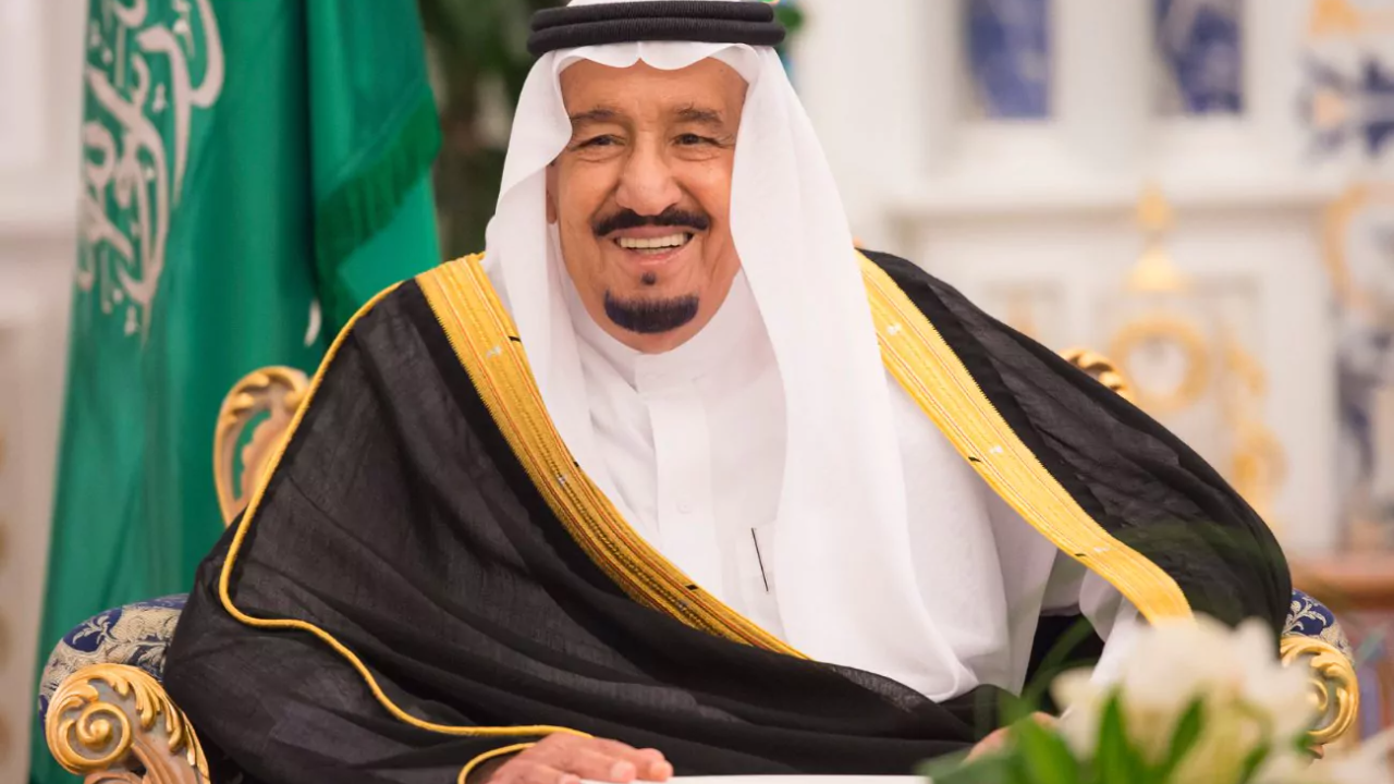 عاجل إلغاء رسوم المرافقين بأمر ملكي بمناسبة يوم التاسيس 2025 وش الصدق؟.. الجوازات السعودية توضح