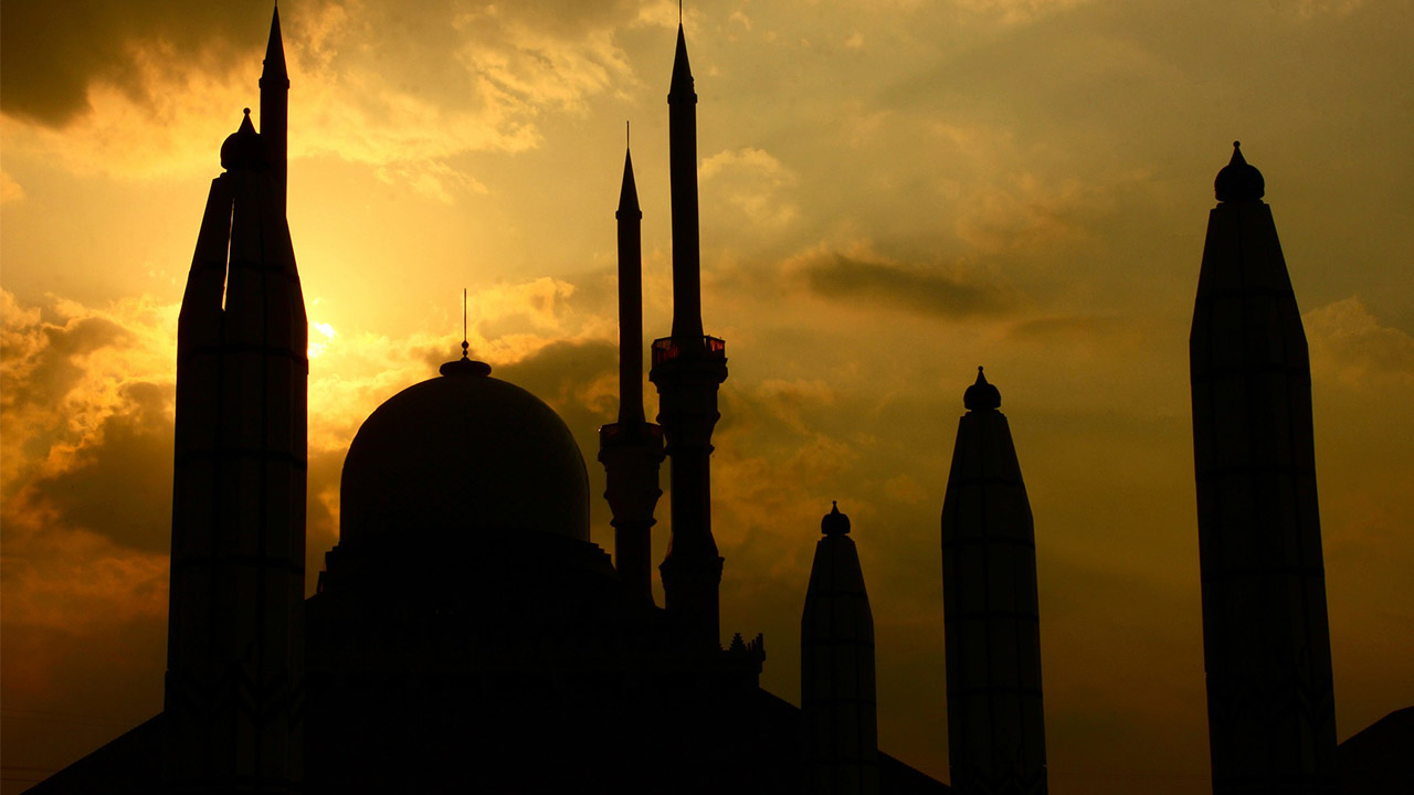 مواعيد الصلاة في رمضان 2025 .. توقيت أذان الفجر والمغرب في محافظات مصر