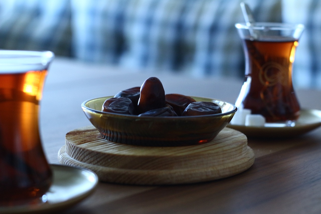 كيف تتبع نظامًا غذائيًا صحيًا في رمضان؟ نصائح ذهبية لإفطار وسحور مثاليين