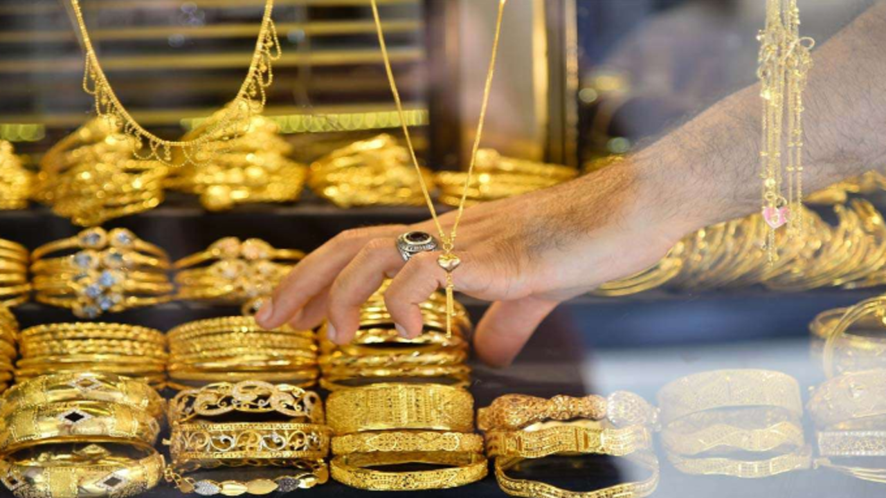 "إرتفاع جديد".. اسعار الذهب اليوم في العراق بكم سعر GOLD في البورصة العالمية والمحلية لجميع الأعيرة 5 “إرتفاع جديد”.. اسعار الذهب اليوم في العراق بكم سعر GOLD في البورصة العالمية والمحلية لجميع الأعيرة