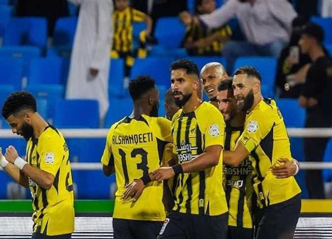موقف محمد شريف.. مباراة الخليج ضد الاتحاد اليوم والقنوات الناقلة دوري روشن السعودي 2025