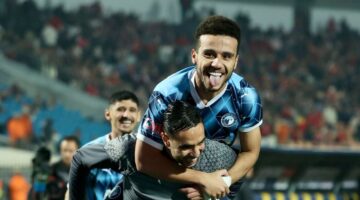 مصطفى فتحي بيراميدز1739020528 2