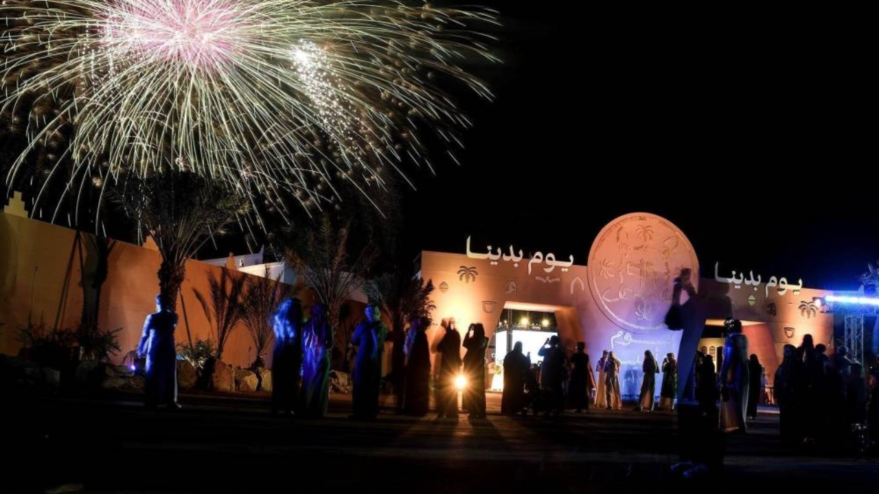 موعد اطلاق الالعاب الناريه يوم التاسيس 2025 الرياض والقصيم وجدة وأماكن الفعٌاليات تحت شعار يوم بدينا 2 موعد اطلاق الالعاب الناريه يوم التاسيس 2025 الرياض والقصيم وجدة وأماكن الفعٌاليات تحت شعار يوم بدينا