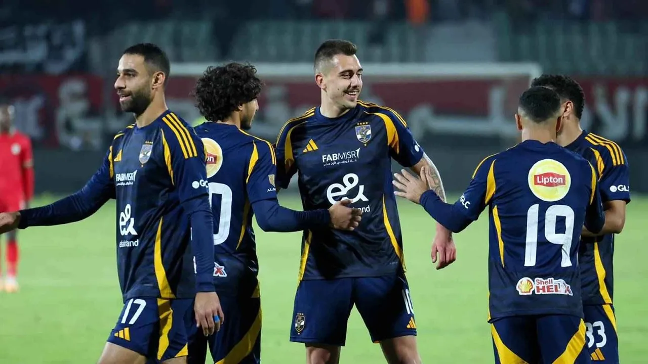 موعد مباراة الأهلي وبتروجيت في الدوري المصري والقنوات الناقلة 2 موعد مباراة الأهلي وبتروجيت في الدوري المصري والقنوات الناقلة
