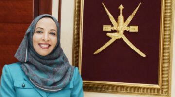 وزيرة التربية