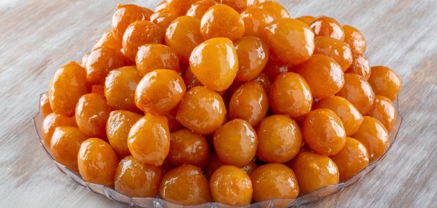 اشهى حلويات رمضان .. طريقة عمل لقمة القاضي المقرمشة من بره وطريقة من جوه وزي الجاهزة من الحلواني 2 اشهى حلويات رمضان .. طريقة عمل لقمة القاضي المقرمشة من بره وطريقة من جوه وزي الجاهزة من الحلواني