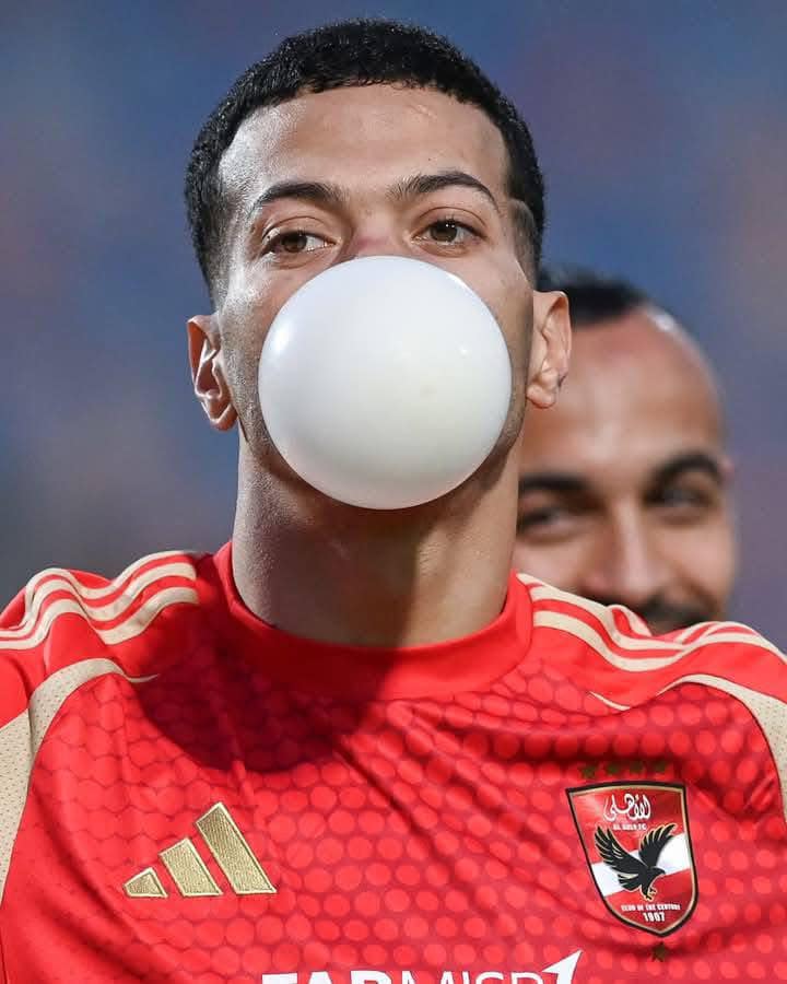 امام عاشور ينشر صورة مثيرة للجدل في أول رد فعل علي استبعاده من منتخب مصر 2 امام عاشور ينشر صورة مثيرة للجدل في أول رد فعل علي استبعاده من منتخب مصر