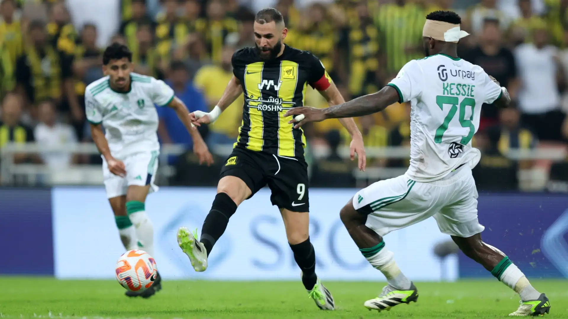 موعد مباراة الأهلي والاتحاد في الدوري السعودي “روشن” 2024-2025