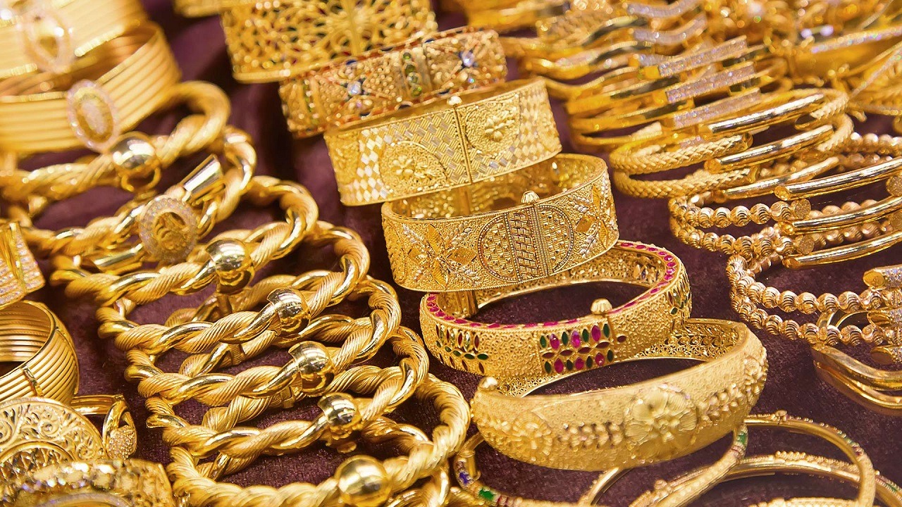 أسعار الذهب اليوم الأحد في السعودية.. وعيار 21 يسجل هذا الرقم