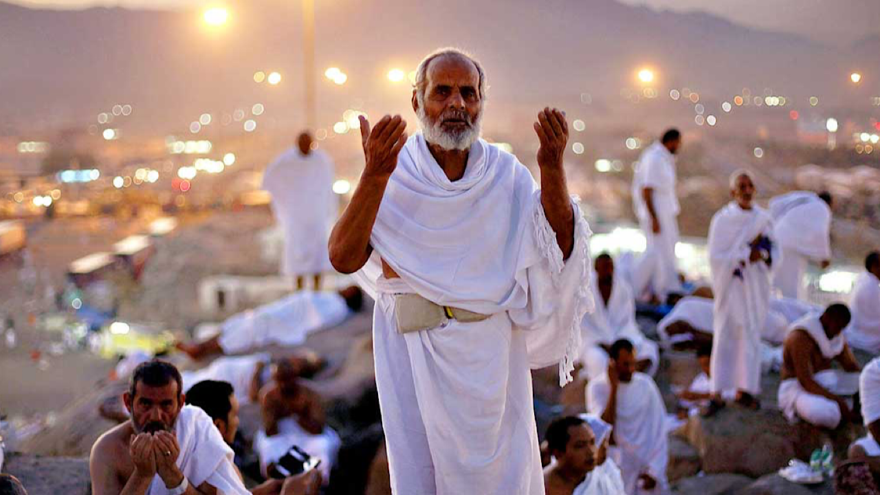 سارع قبل اكتمال العدد .. رابط التسجيل في حملة الراجحي للحج المجاني 1446 وأبرز الشروط المطلوبة